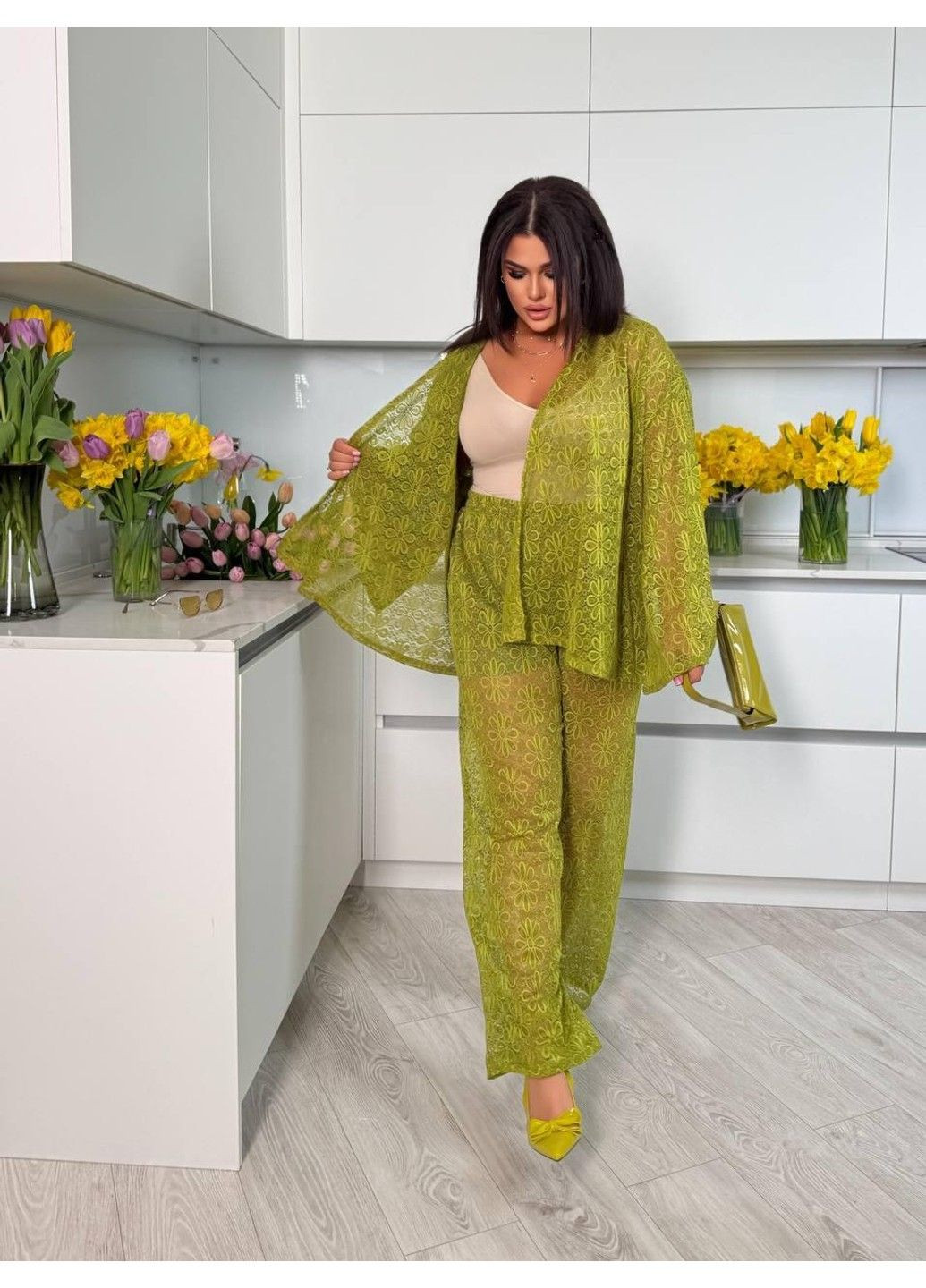 Брючный кружевной костюм двойка Арт: 7066.14, горчица, размер 64-72 No Brand (355469731)