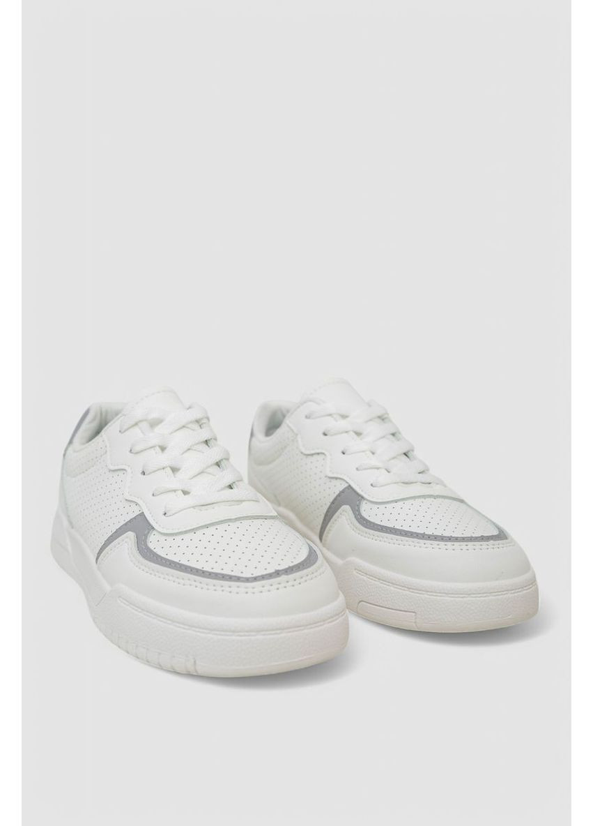 Білі кеди жіночі з перфорацією Ager 248RAD60