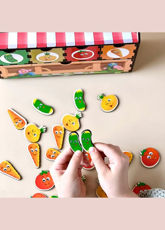 Дерев'яна настільна гра "Овочі -2" (ПСД008) PSD008 сортер-комодик Ubumblebees (302385717)