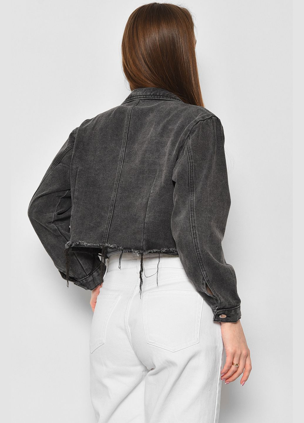 Темно-серый женский джинсовка женская укороченная темно-серого цвета Let's Shop с орнаментом - демисезонный