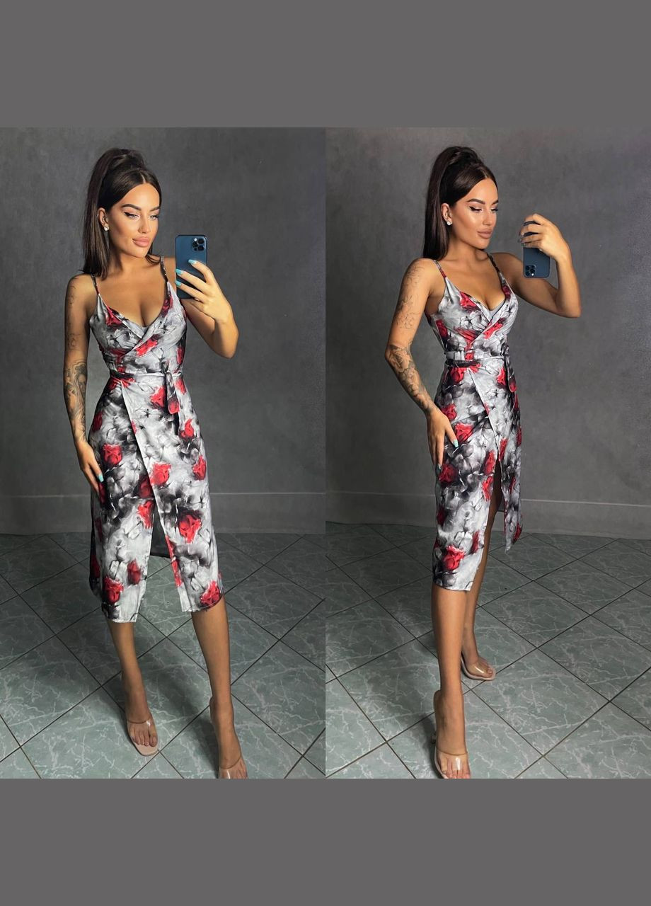 Серое повседневный, кэжуал платье на запах No Brand с цветочным принтом