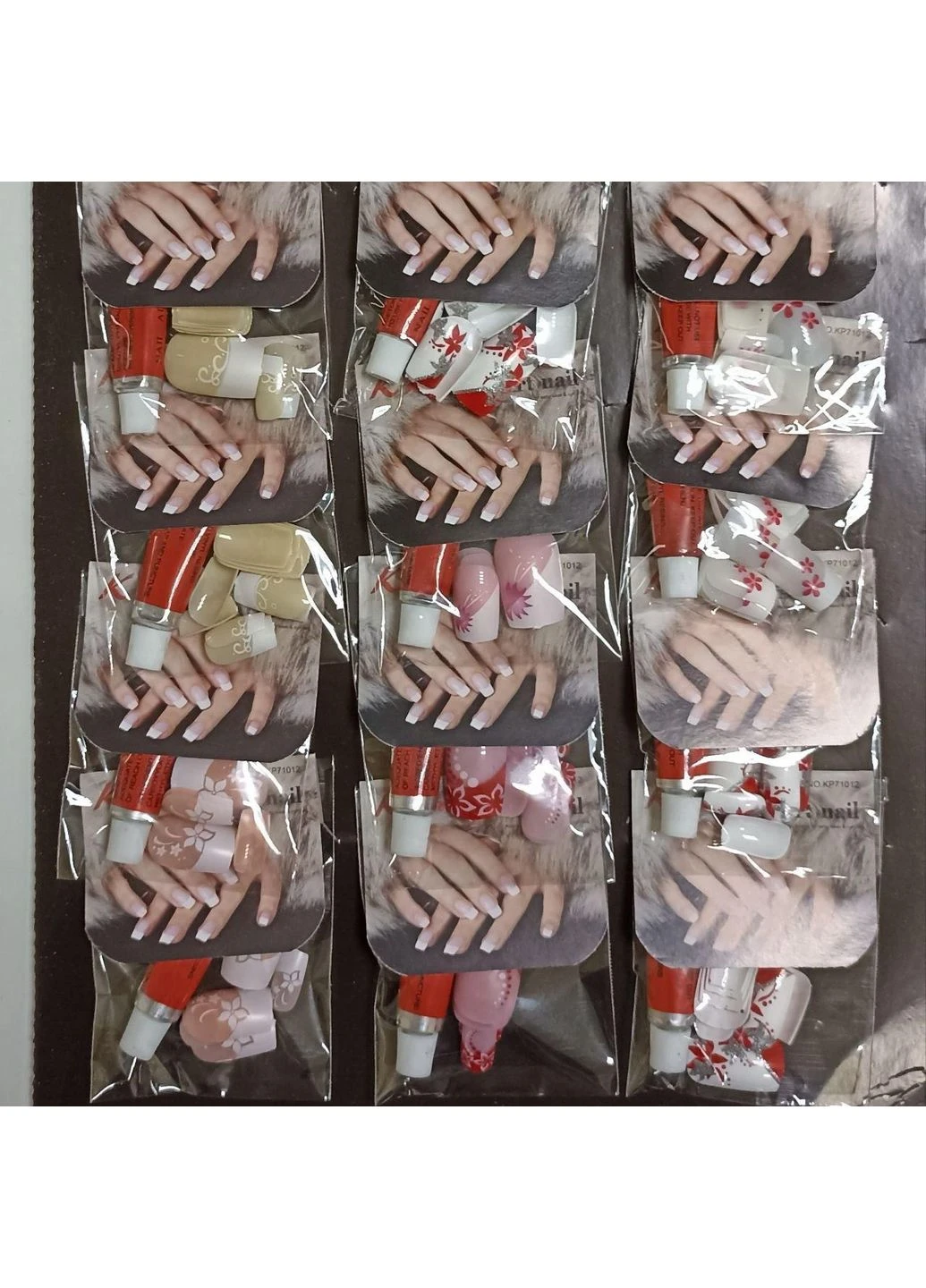 Нігті накладні з дизайном K · Nail Art Nail Natural з клеєм, упаковка 12 штук № 008 Nail Perfect (382019933)