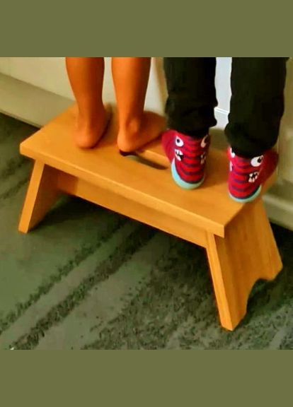 Скамеечка из дерева Кланев карри (ТАБ-015003) No Brand (327846733)