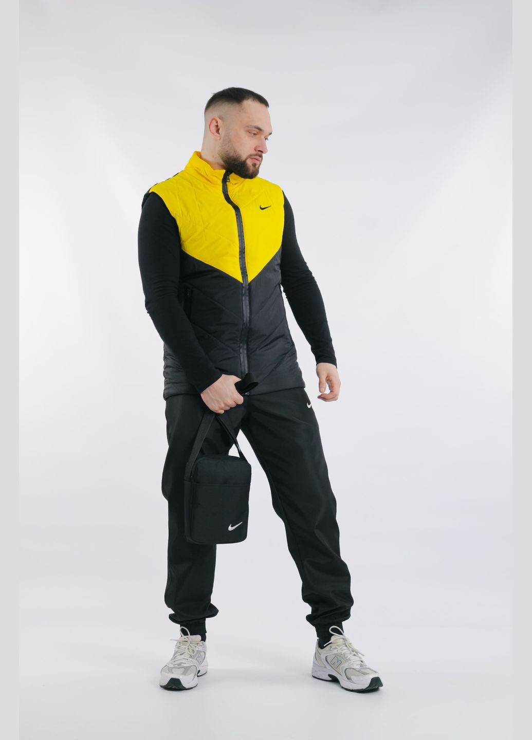 Желтый демисезонный комплект мужской "clip": жилетка желто-черная + штаны "president" черные. барсетка в подарок! No Brand