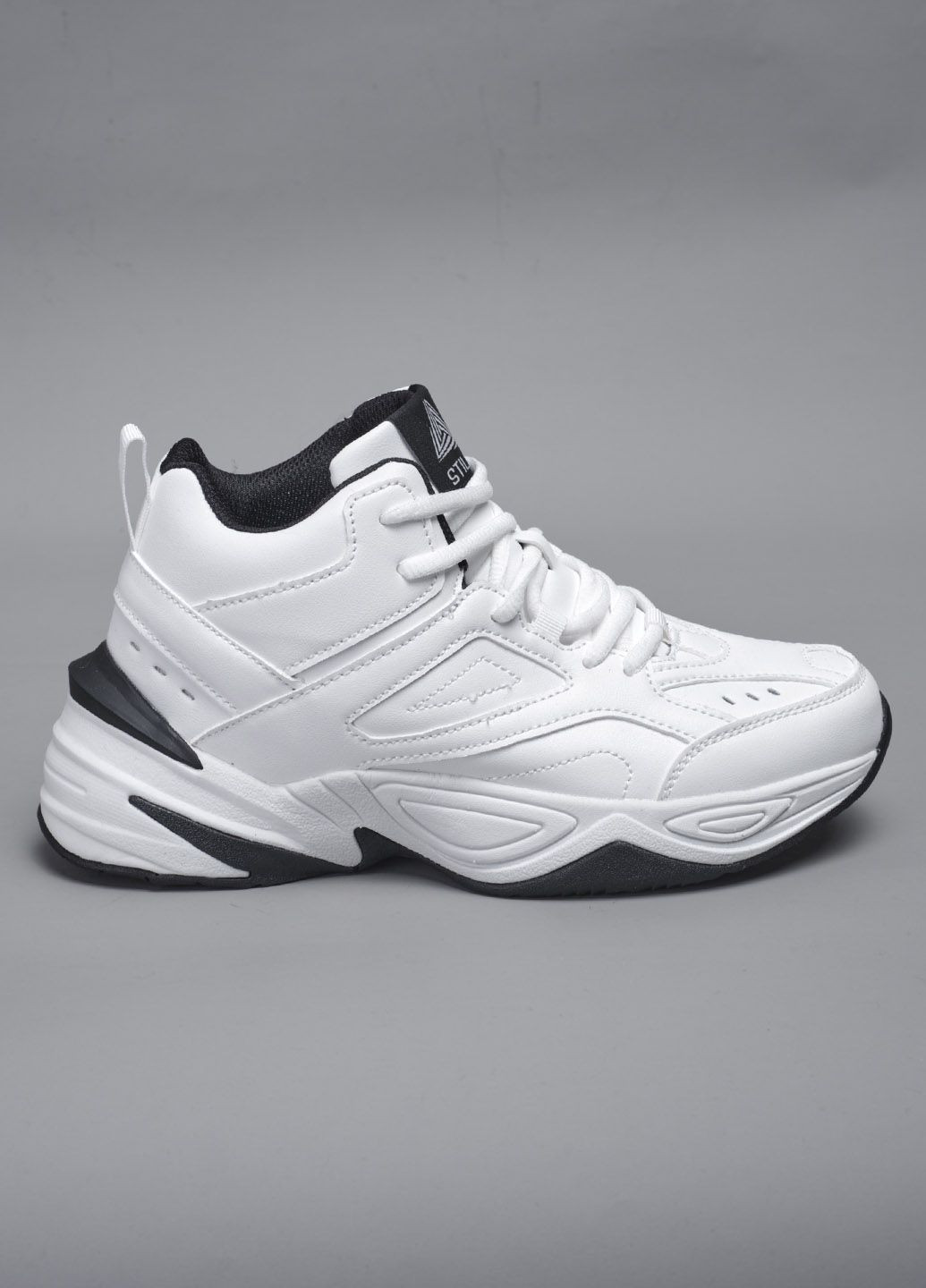Білі осінні кросівки жіночі з утепленням 341982 Power