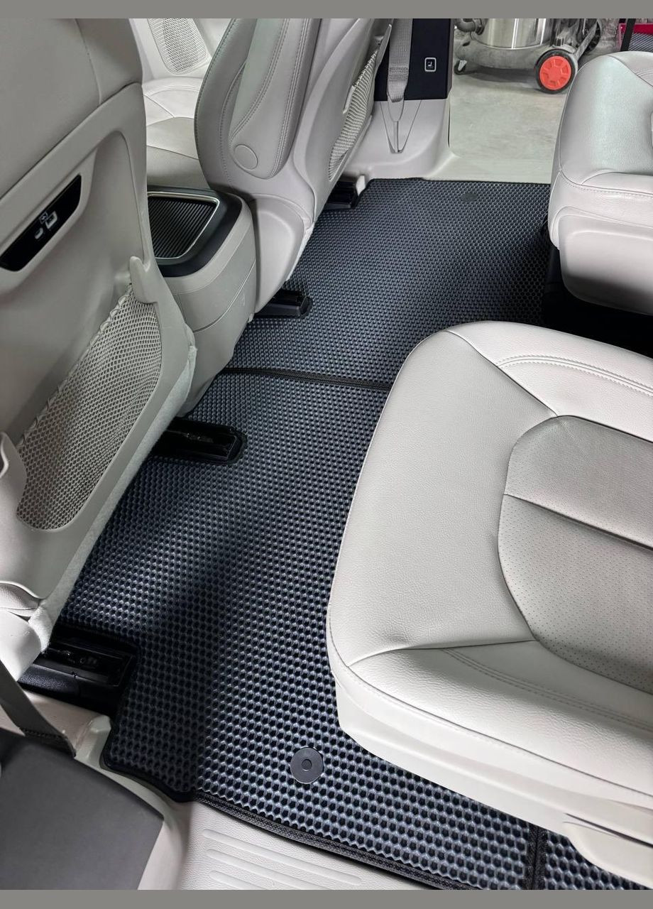 Chrysler Pacifica (2016 -...) Автоковрики ЭВА коврики Eva (342328527)