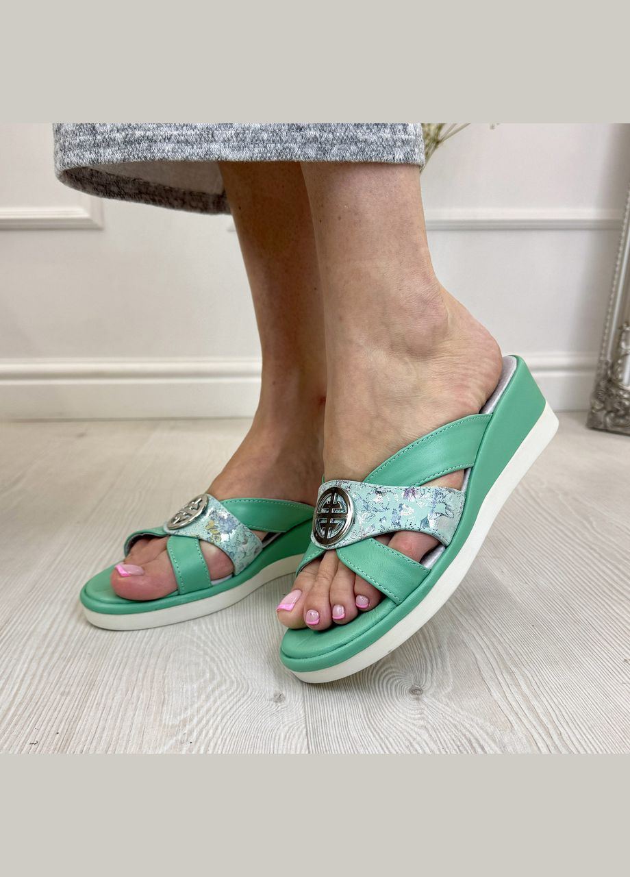 Шльопанці жіночі шкіряні на танкетці, колір м'ята. 38 розмір Vasha para (338794212)