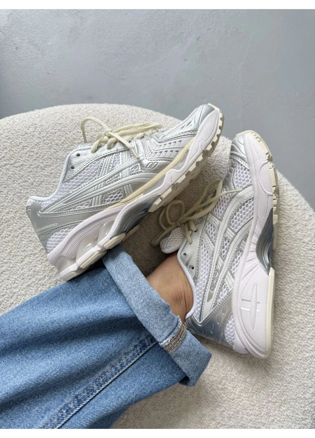 Белые демисезонные кроссовки мужские asics gel-kayano 14 silver/white асикс гель кахано 14 белые No Brand