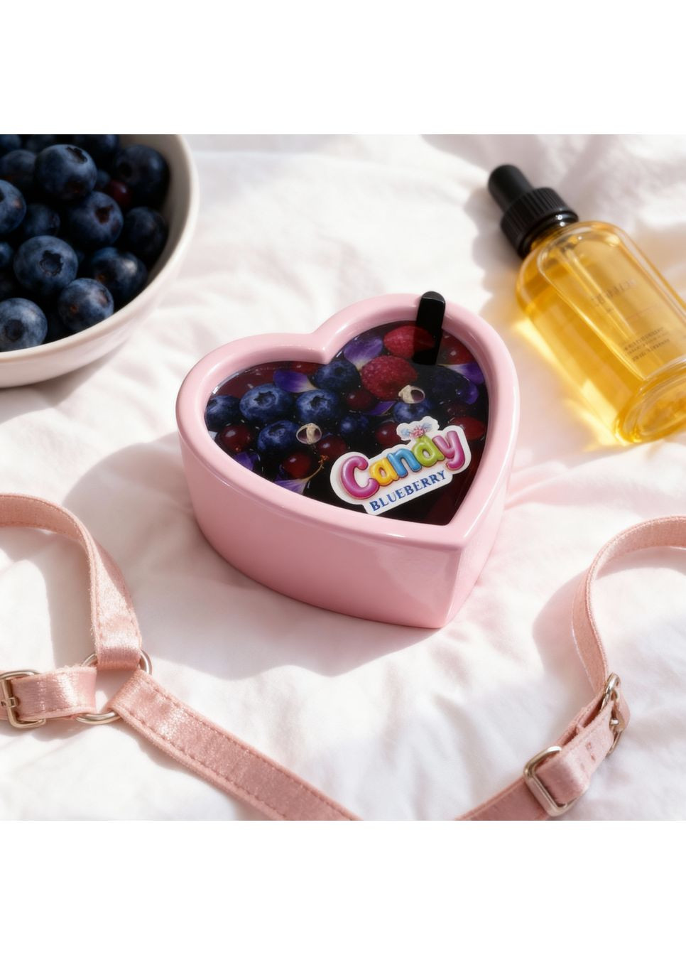 Массажная свеча с ароматом черники Blueberry в форме сердца, 70 мл Candy (369660670)
