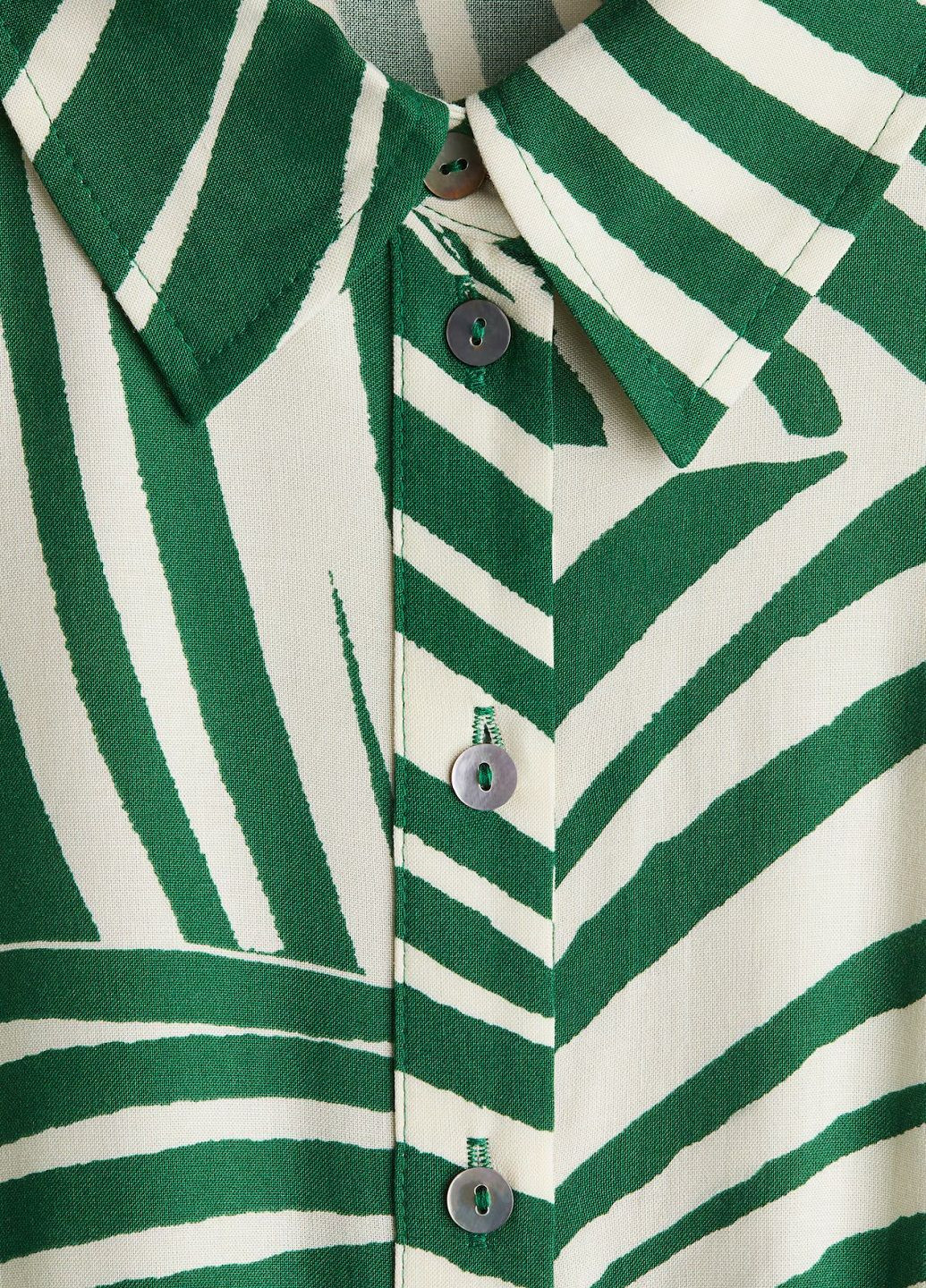 Зелена кежуал сукня H&M з малюнком