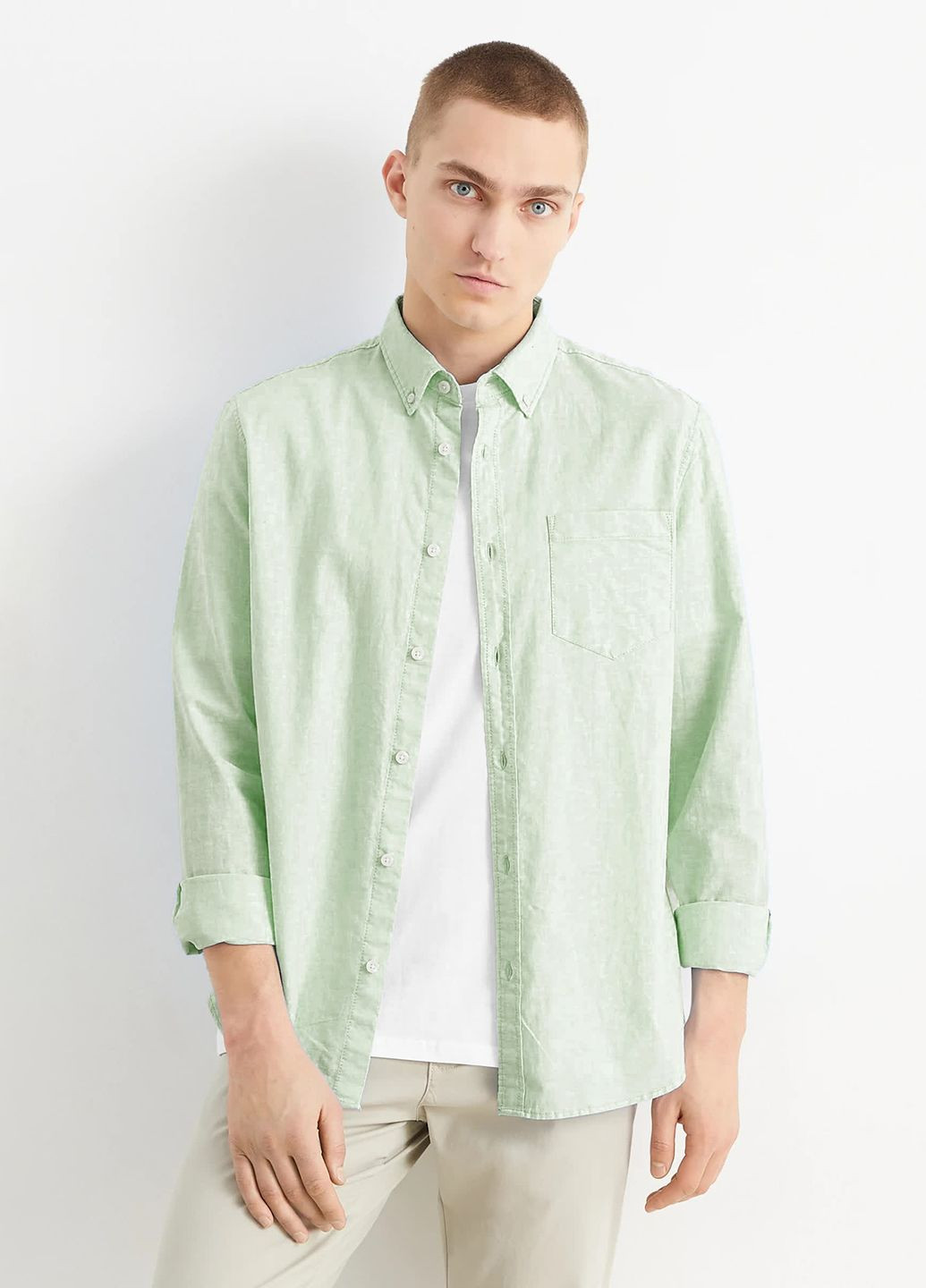 Зеленая кэжуал рубашка однотонная C&A