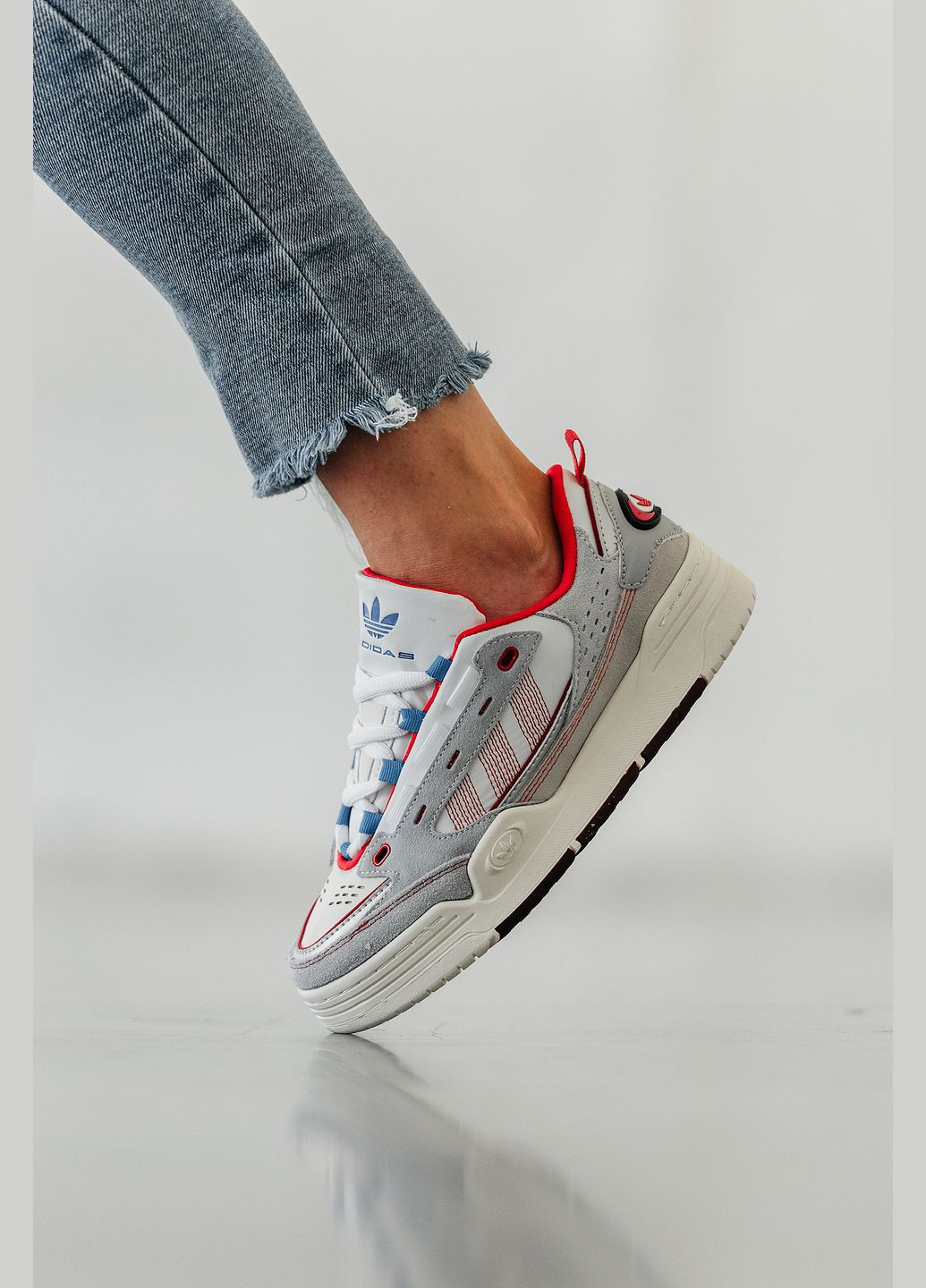 Кроссовки женские Adidas ADI 2000X grey beige | Адидас АДИ 2000Х серые бежевые No Brand серые демисезоны (315683655)