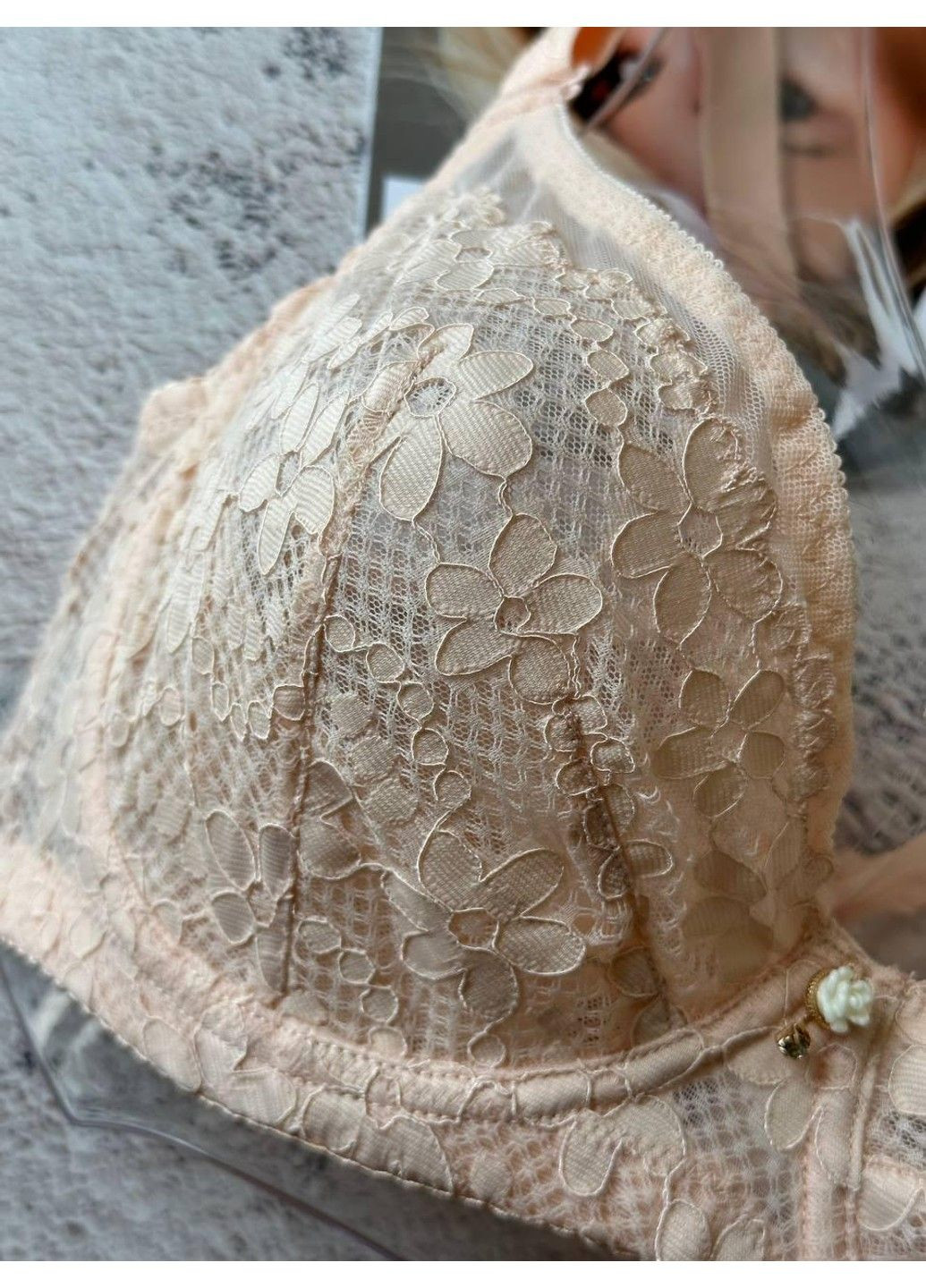 Пудровый бюстгальтер без поролона чашка d пудровый Acousma