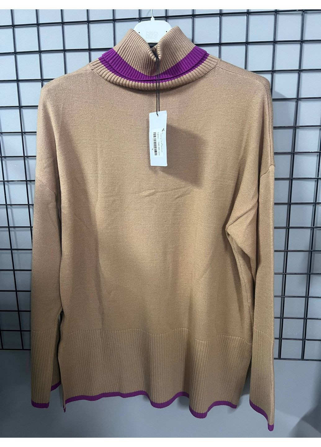 Бежевий демісезонний светр жіночий Millenium