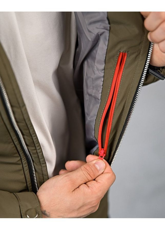 Оливковая (хаки) демисезонная демисезонная мужская куртка плащевка хаки No Brand