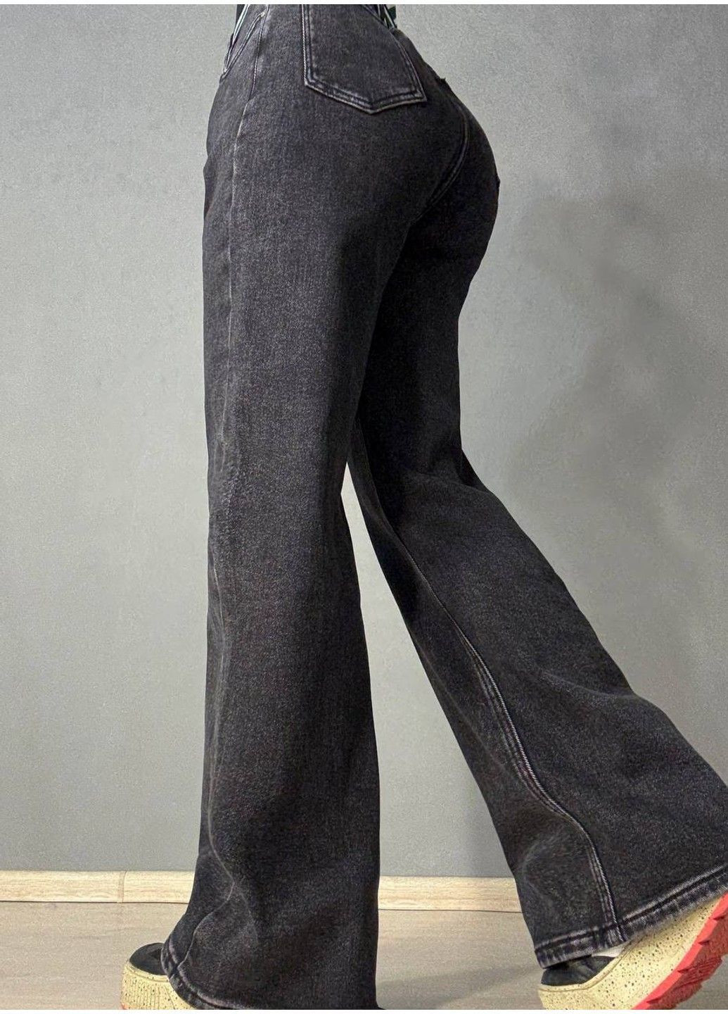 Джинси жіночі 8210 утеплені палаццо на флісі з ременем чорні Derun - (365574404)