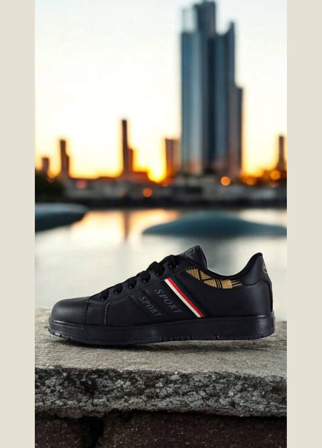 Чорні кросівки чоловічі No Brand