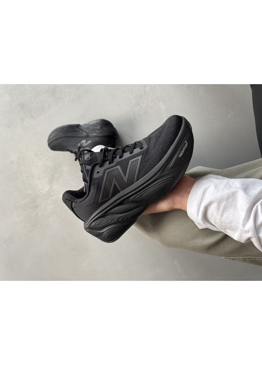 Чорні Осінні кросівки чоловічі new balance fuelcell propel black нью беланс No Brand