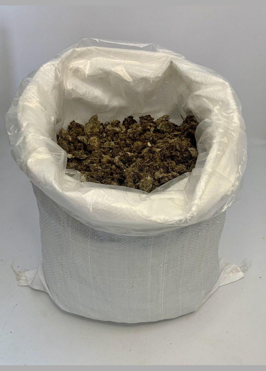 Куриный помет органический 7кг. No Brand (322463686)