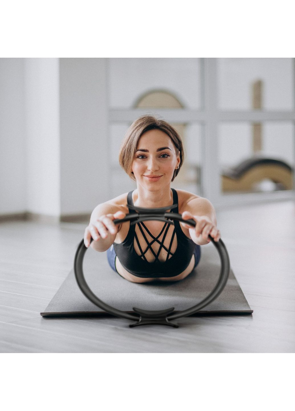 Кольцо для пилатеса армированное стекловолокно 38см черный Gymtek (367736394)