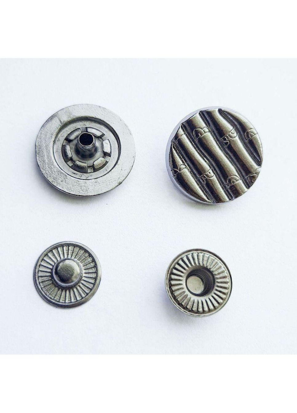 Кнопка Таблетка – 17мм Блэк никель 720шт. Нержавейка (108917) Plus-plus (352752362)