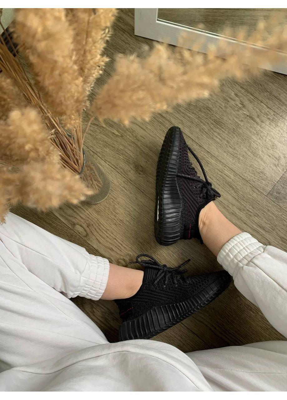 Черные демисезонные кроссовки мужские adidas yeezt boost 350 v2 black адидас изи буст No Brand