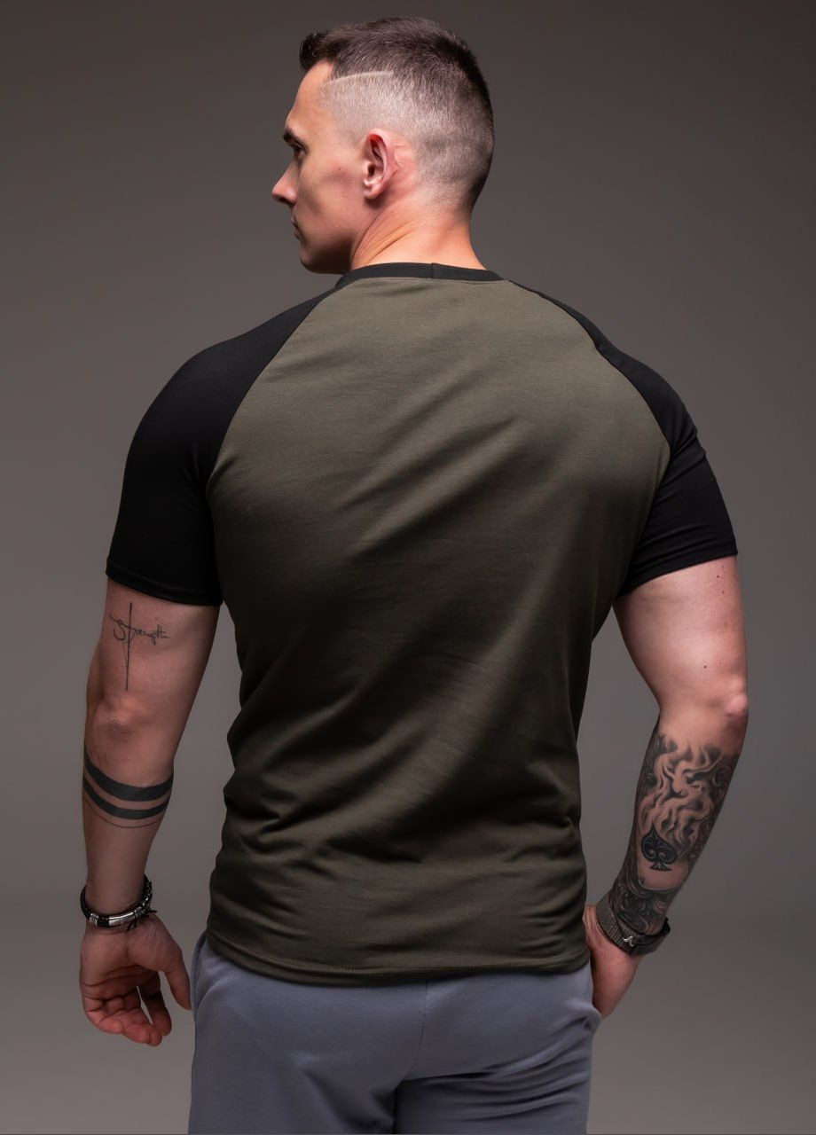 Хакі (оливкова) стильна футболка з чорним рукавом з коротким рукавом Vakko