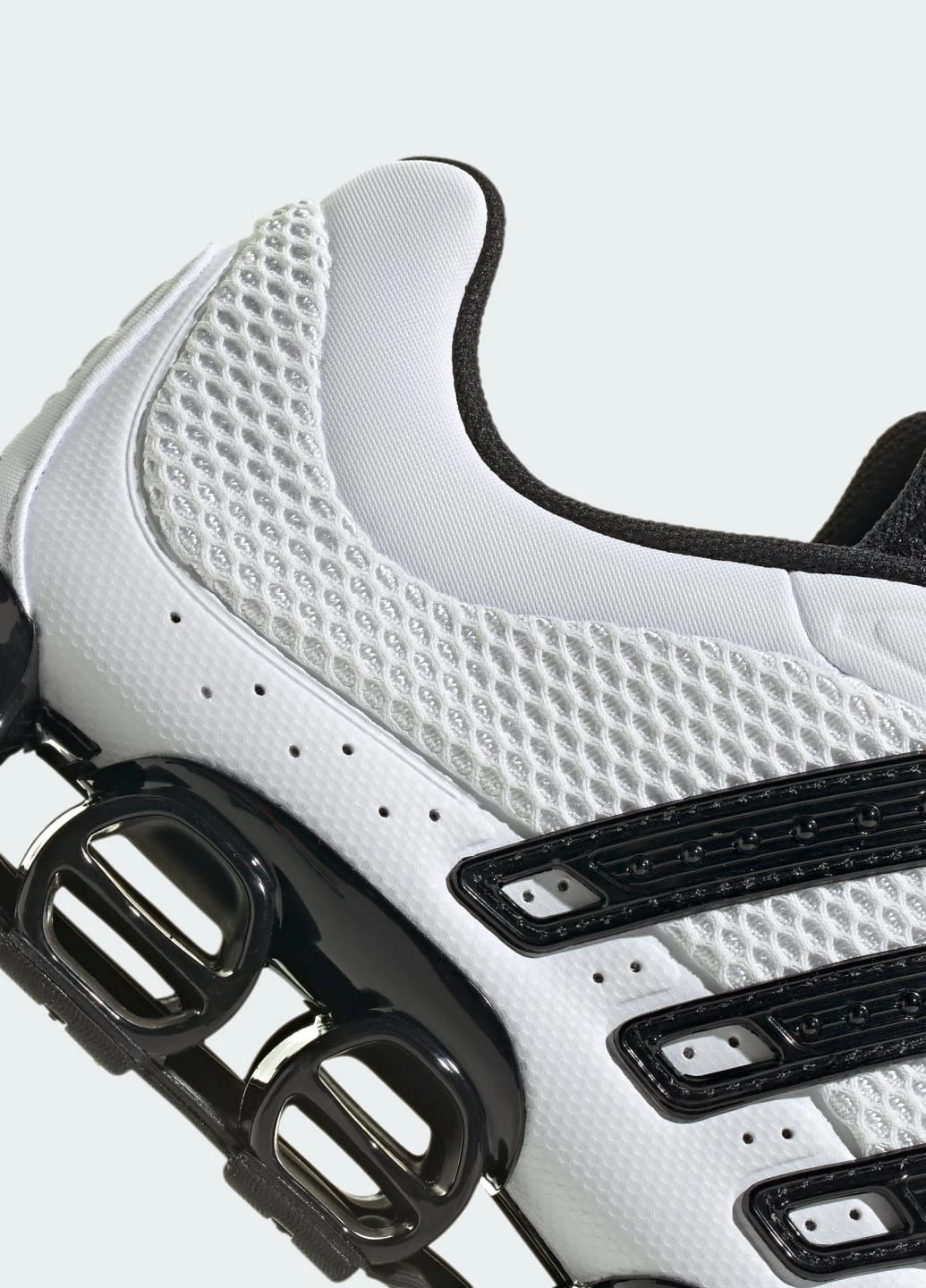 Комбіновані літні кросівки megaride adidas