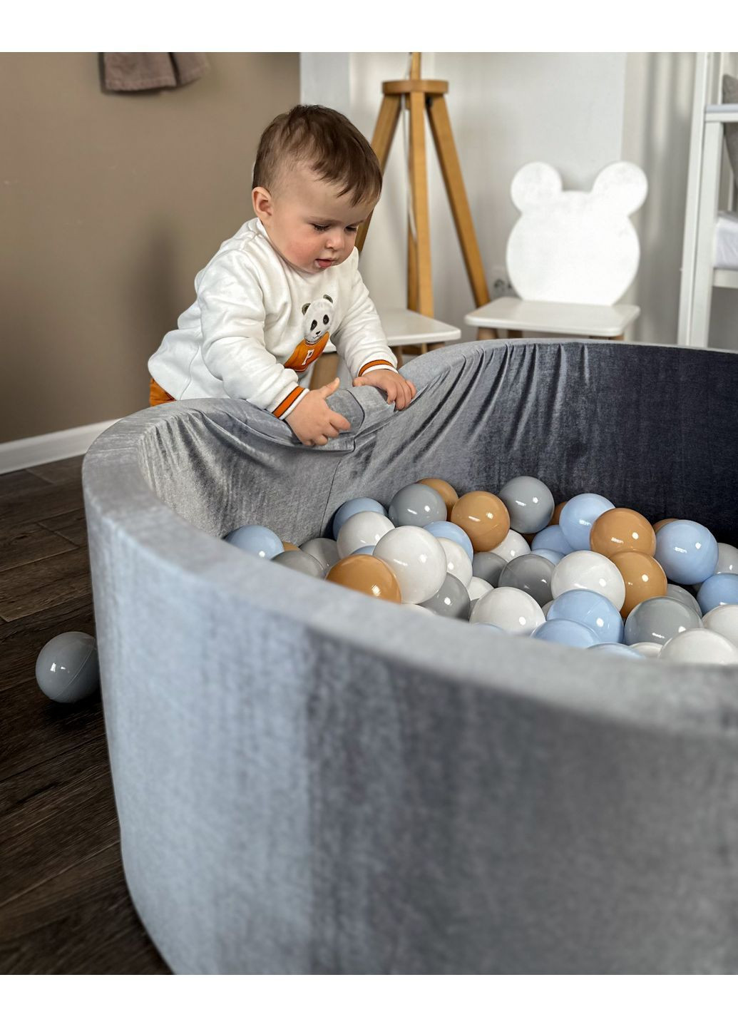 Дитячий сухий басейн з кульками 100х40 см сірий оксамит (велюр) JoyfulKids (368766619)