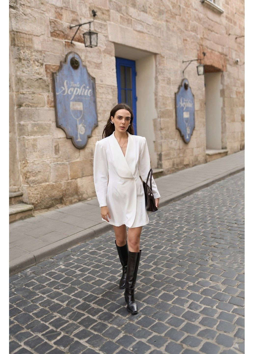 Белое коктейльное платье-жакет женское мини emily молочное платье-жакет Handy Wear однотонное