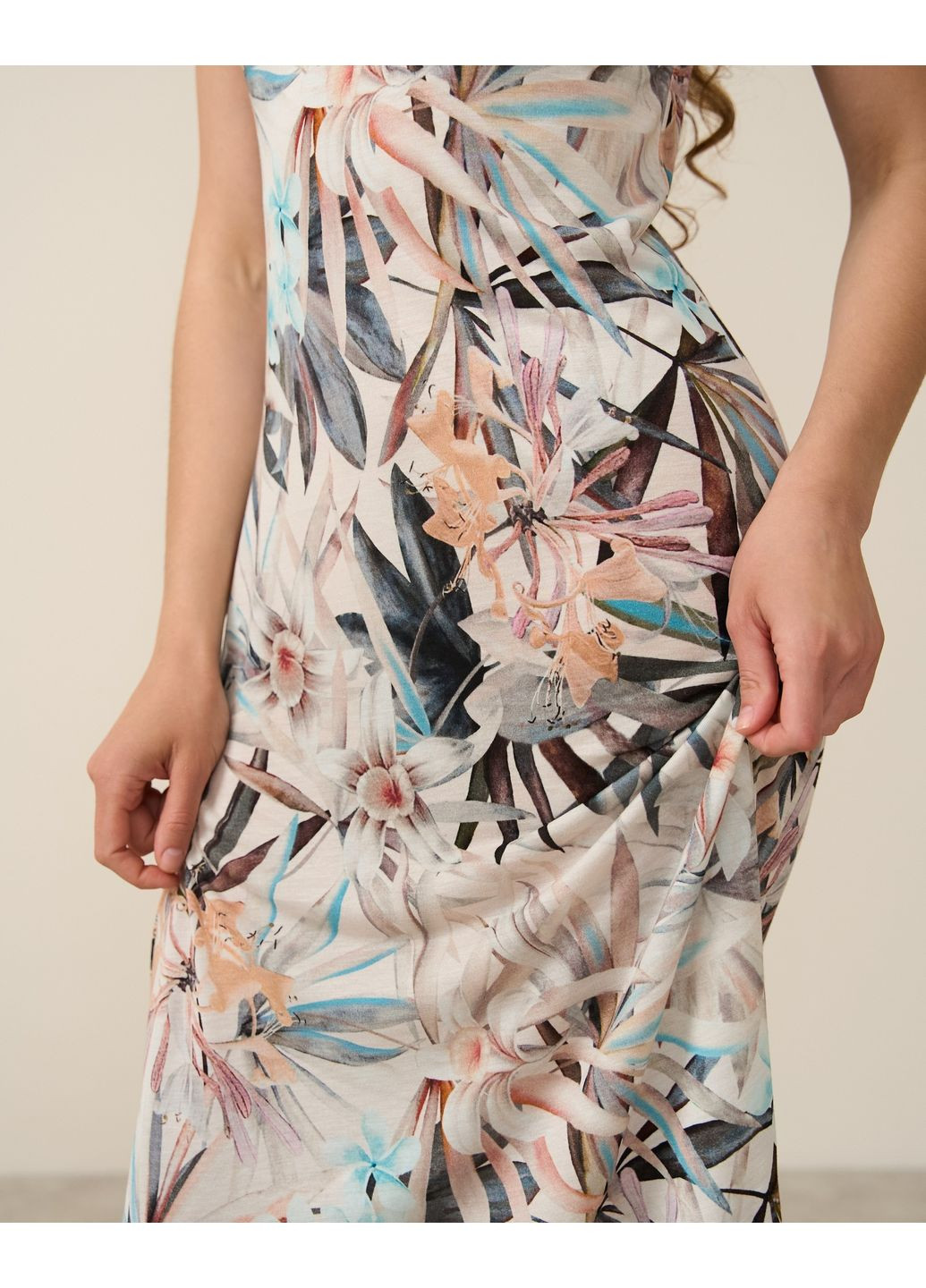 Легка туніка-сукня з розрізами Nicoletta (362218907)