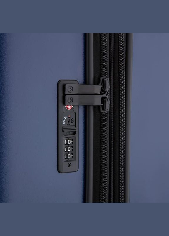 Чемодан на 4-х колесах BC Packer L 108л (610156) Wenger (322206451)