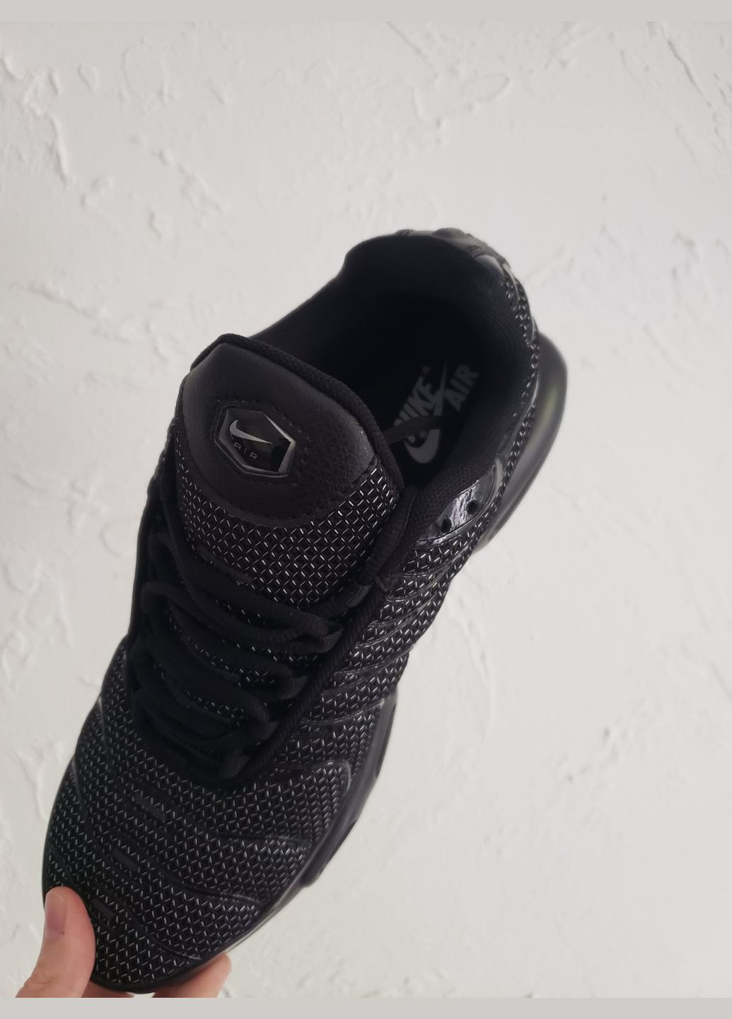 Чорні кросівки air vapormax plus Nike