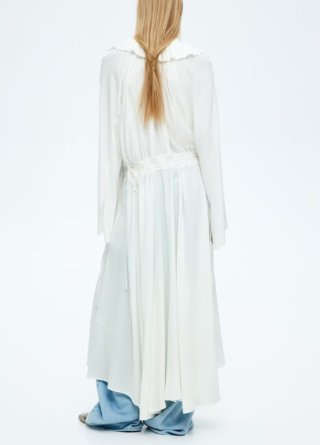 Белое кэжуал платье H&M однотонное