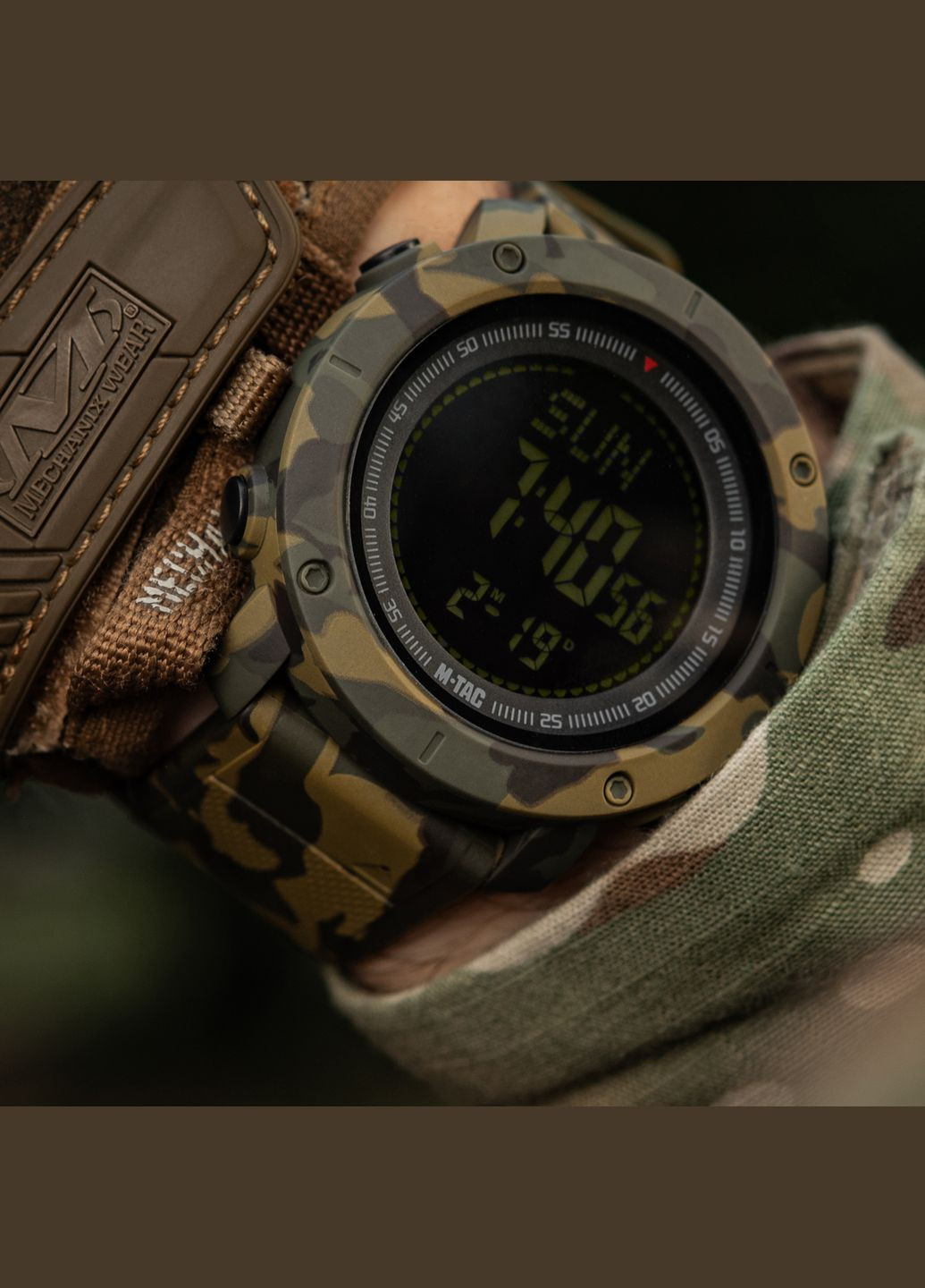 Годинник тактичний з компасом 2095 Camo M-TAC (303261746)