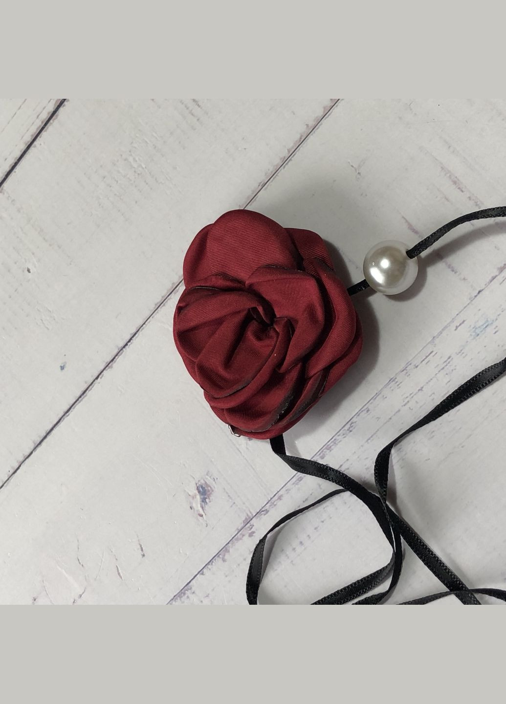 Женский чокер с розой и жемчужиной. No Brand (315348877)