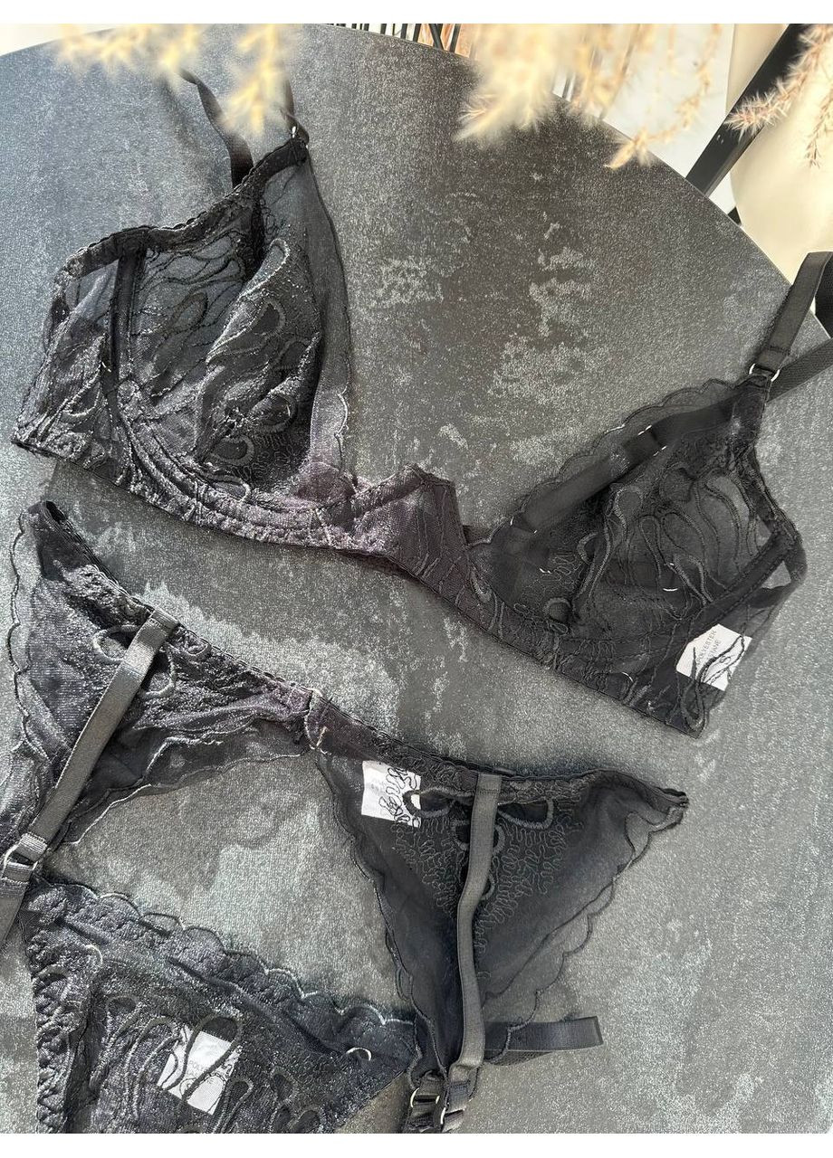 Чорний балконет комплект білизни "elegant set" | фігорна чашечка, чорний Vital-Textile з кісточками поліестер, еластан