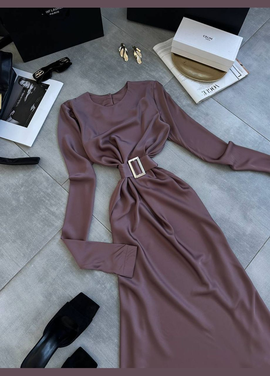 Светло-коричневое кэжуал шелковое макси платье Adelante однотонное