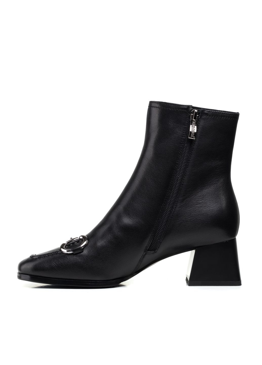 Черные ботинки (1558б) Geronea