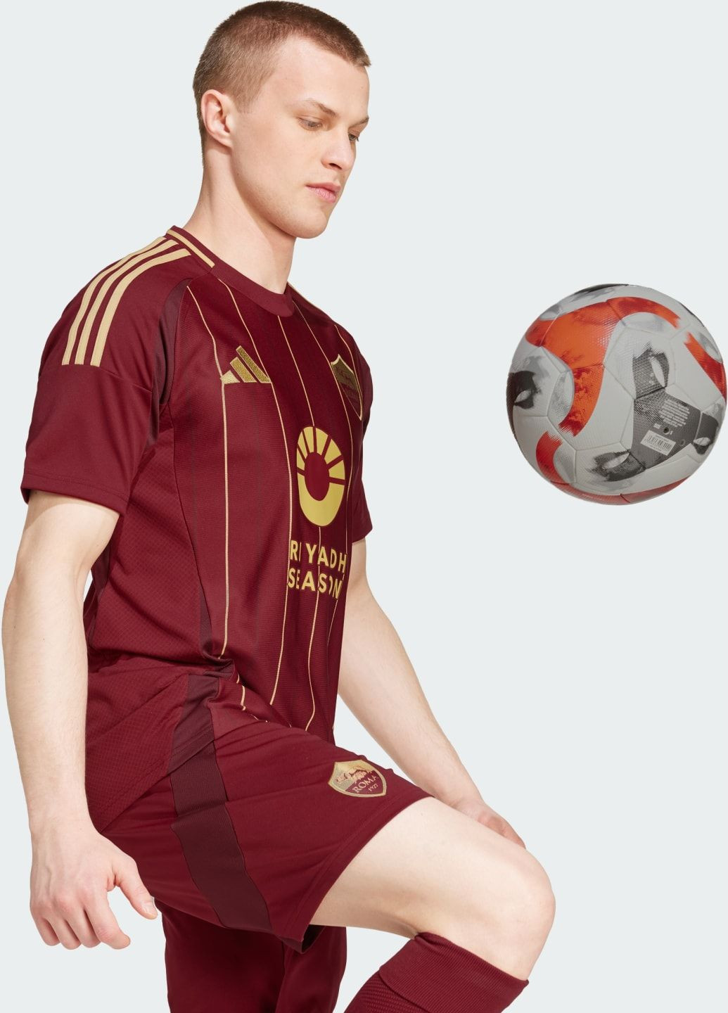 Бордовый демисезонный спортивный лонгслив adidas с логотипом