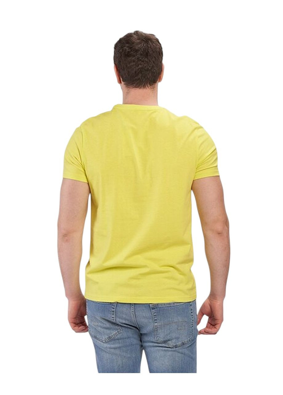 Желтая футболка мужская 10196352.y78 xl желтая (4894534347122) Lee Cooper