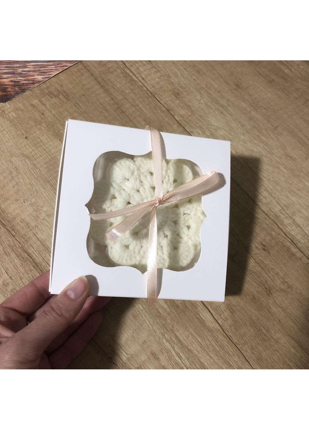 Набір підставок під чашки 2 шт. ажурні в'язані білі 10 см, подарунок жінці No Brand (364122397)