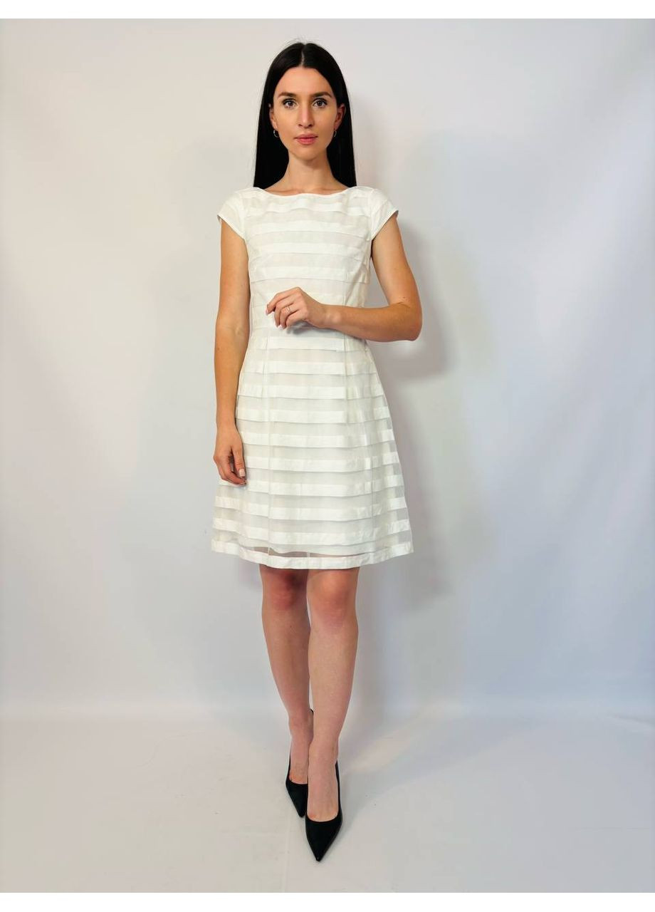 Білий сукня S.Oliver в смужку
