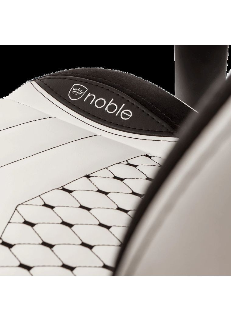 Кресло для геймеров Epic White/Black NOBLECHAIRS (360413842)