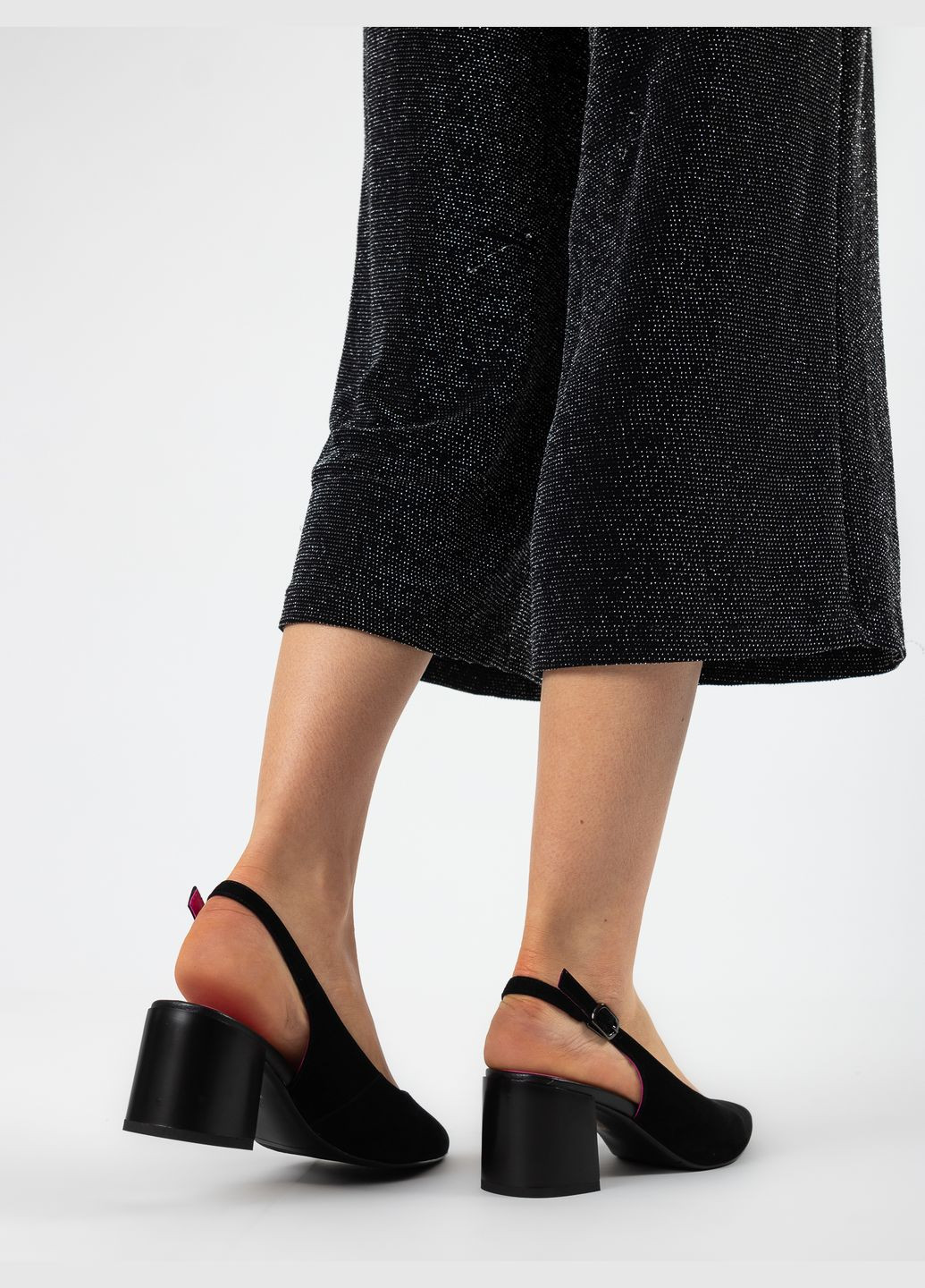 Черные босоножки (1295л) Geronea