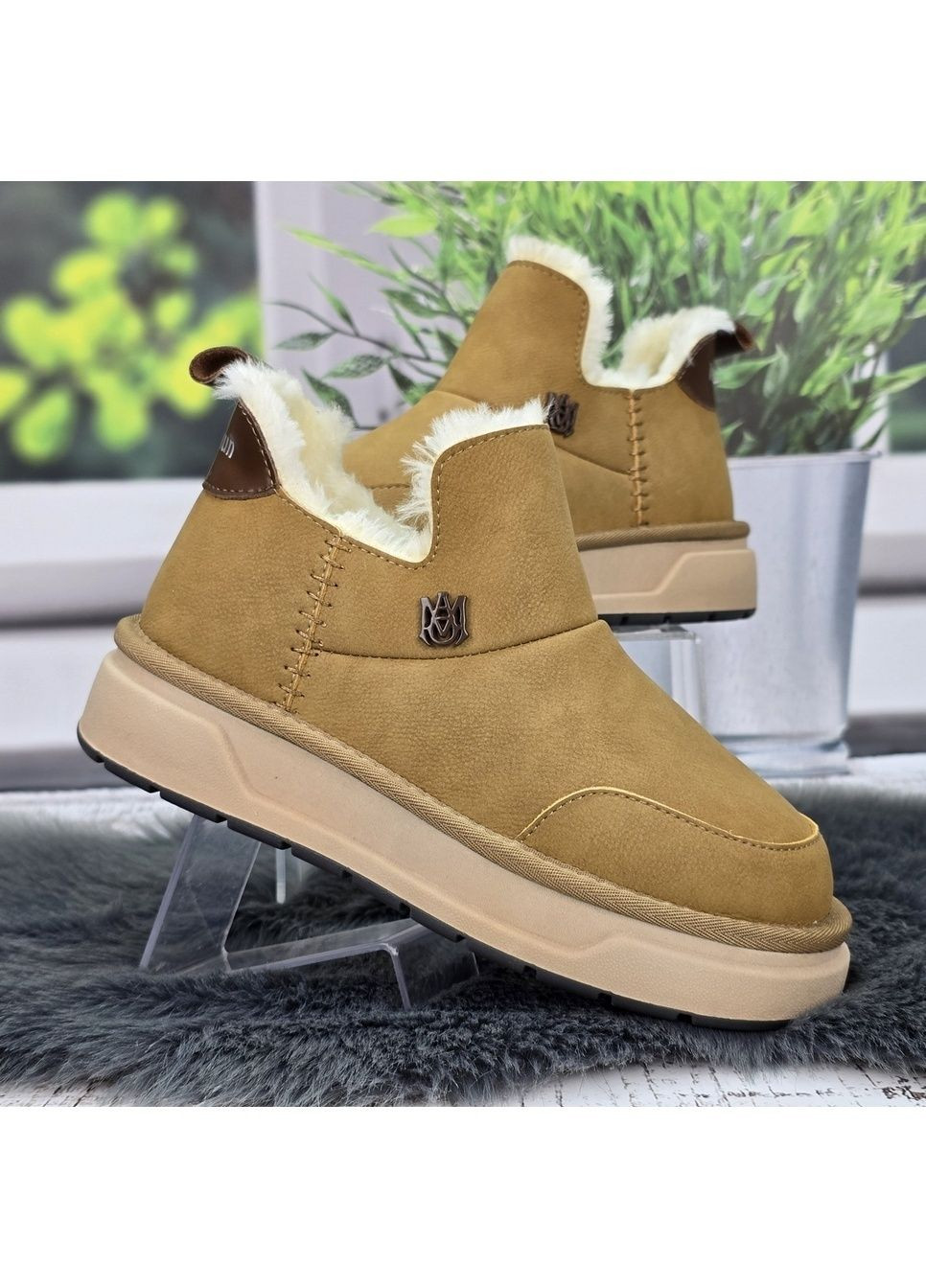 Зимние женские зимние ботинки-угги бежевые с нубука на меху. KDSL из натурального нубука