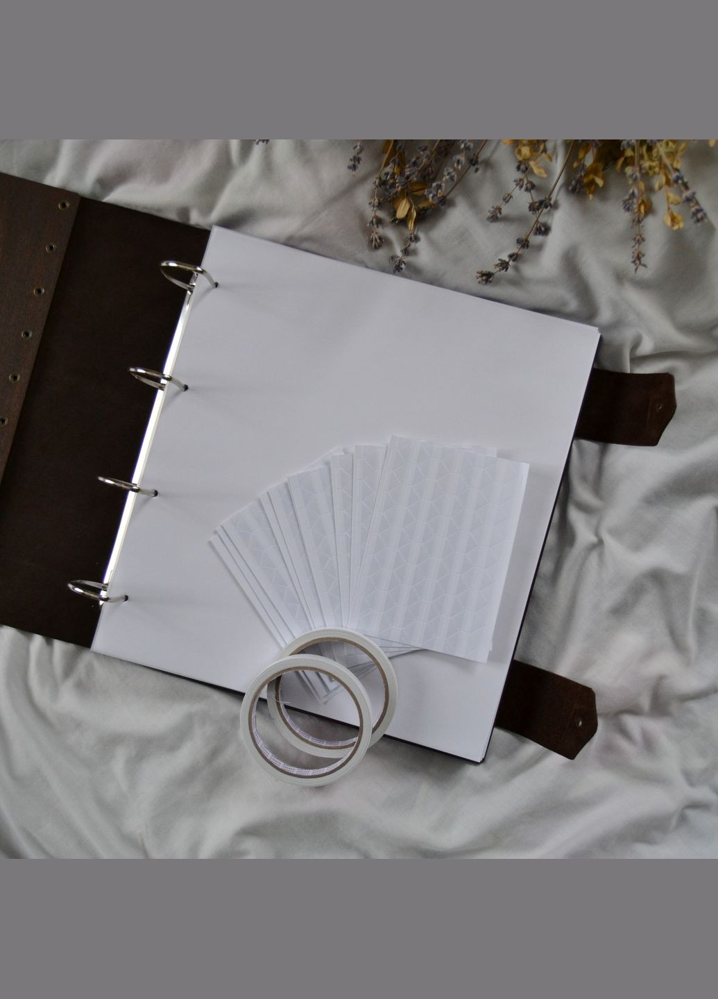 Фотоальбом з деревяною обкладинкою на 250 фото - 50 сторінок "Family Story" 34х32.5 см., FILWOOD No Brand (340112035)