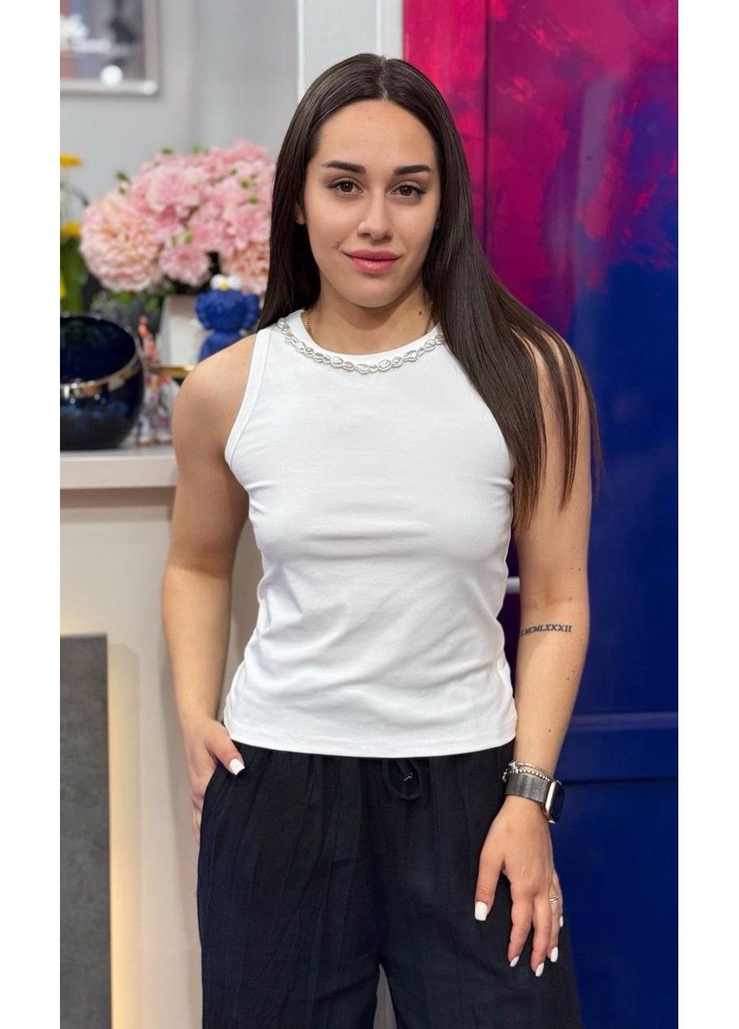 Майка женская A-N 26062 с жемчужным ожерельем No Brand — 332484675