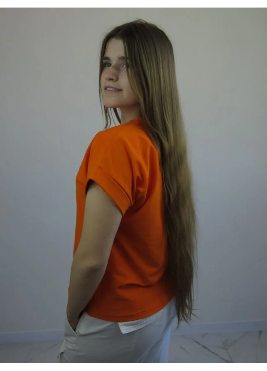 Оранжевая футболка с вышитой бабочкой No Brand - (393573477)