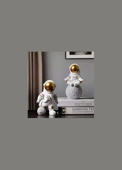 Статуэтка Астронавт. Фигурка для интерьера. Космонавт с луной Декор Астронавт No Brand (372083553)